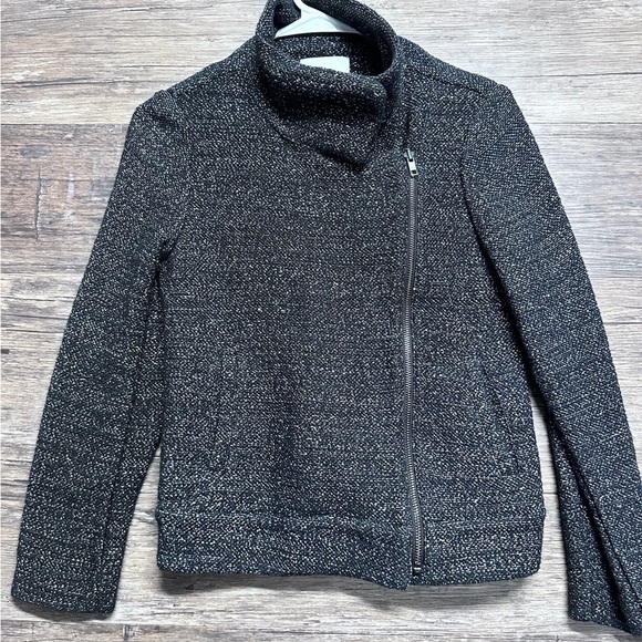 LOFT Black Blazer with Asymmetrical Closure and Notched Lapel - Picture 2 of 4